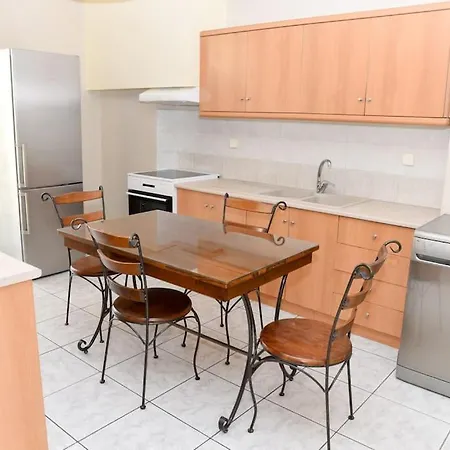 Aposperite Apartment Kalamata Exterior photo