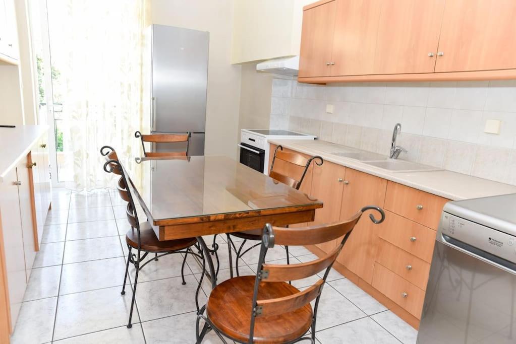 Aposperite Apartment